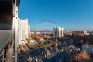 3.360 EUR