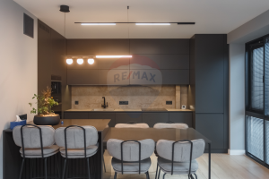 450.000 EUR