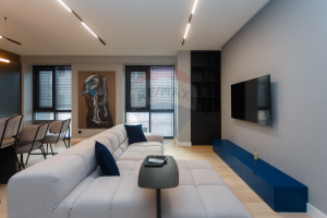 450.000 EUR