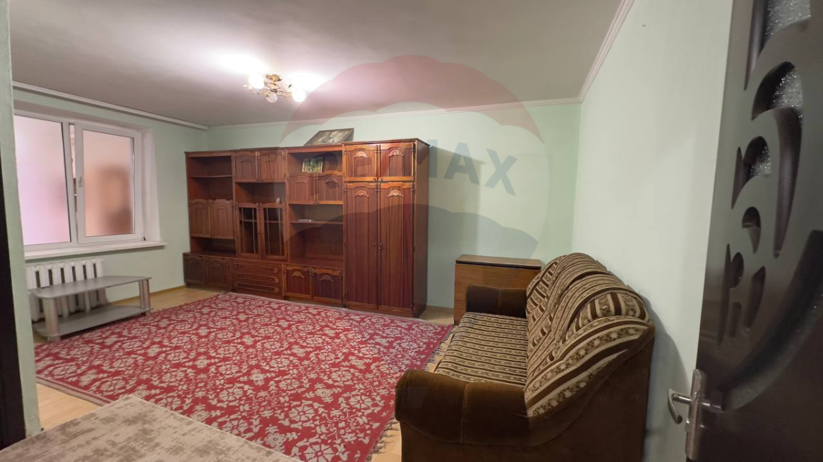 78.900 EUR