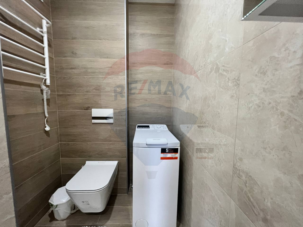 158.000 EUR