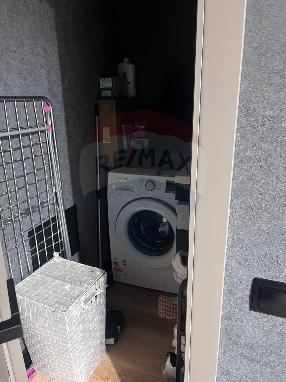 117.000 EUR