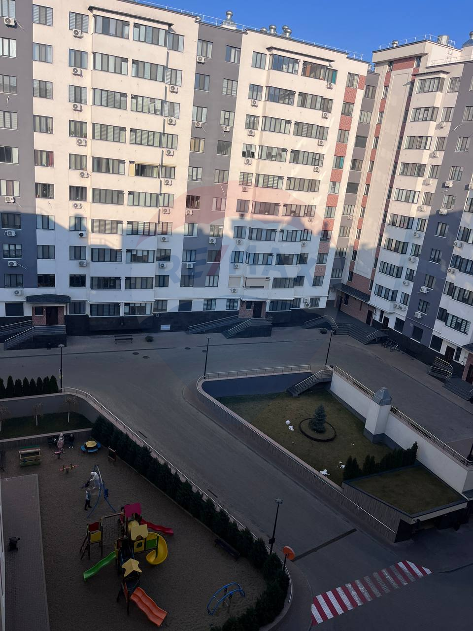 117.000 EUR
