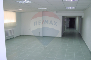 240.000 EUR