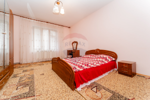 234.000 EUR