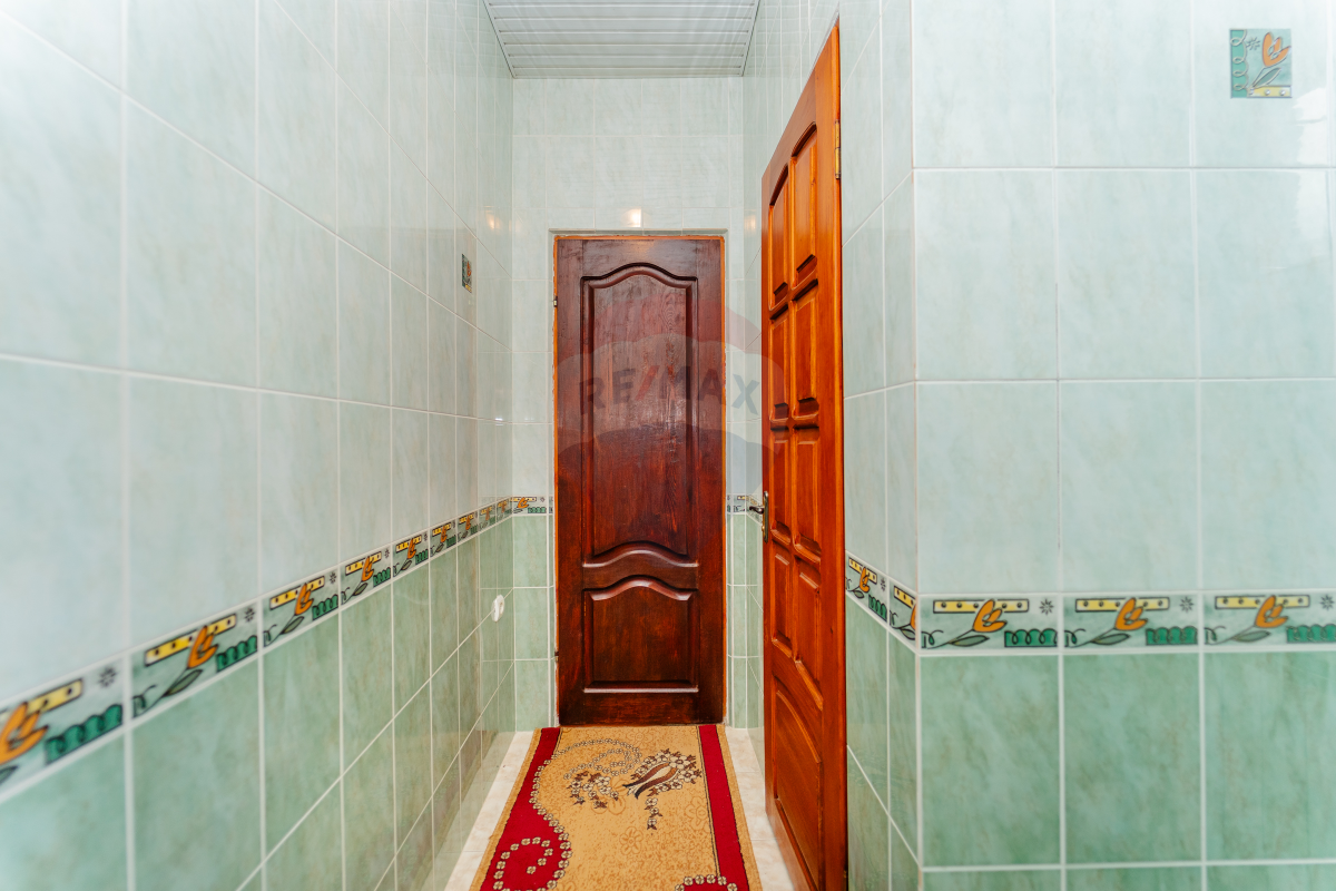 234.000 EUR