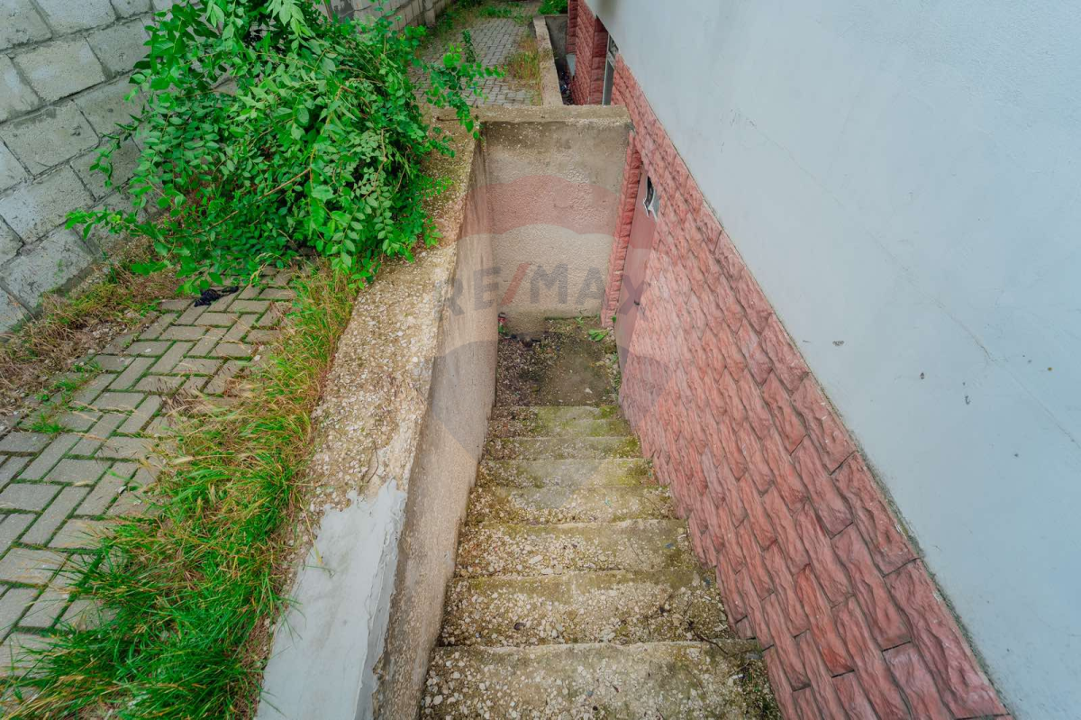 78.000 EUR