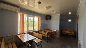40.500 EUR