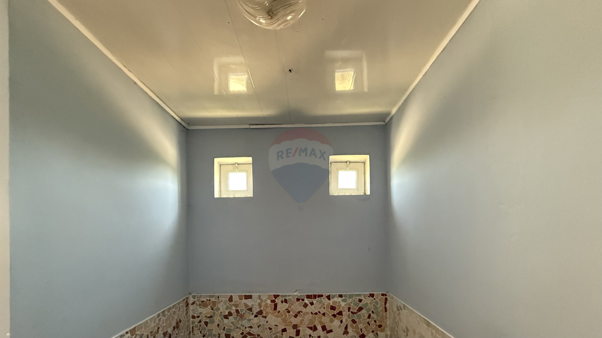 40.500 EUR