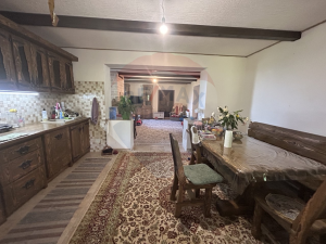 152.000 EUR