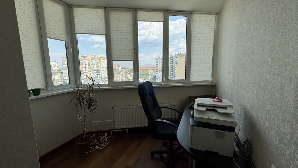 239.000 EUR