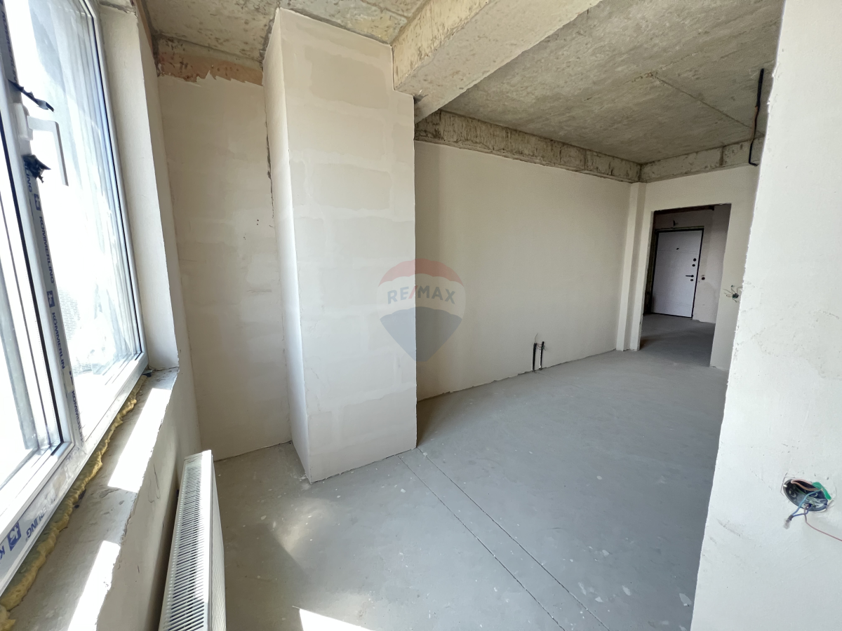 75.400 EUR