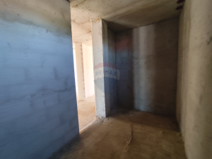 249.000 EUR