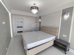 148.000 EUR