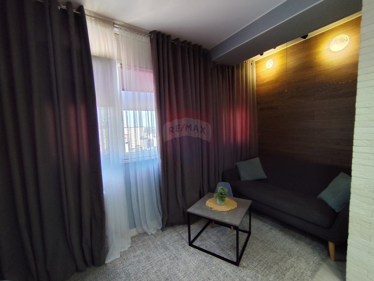 174.000 EUR