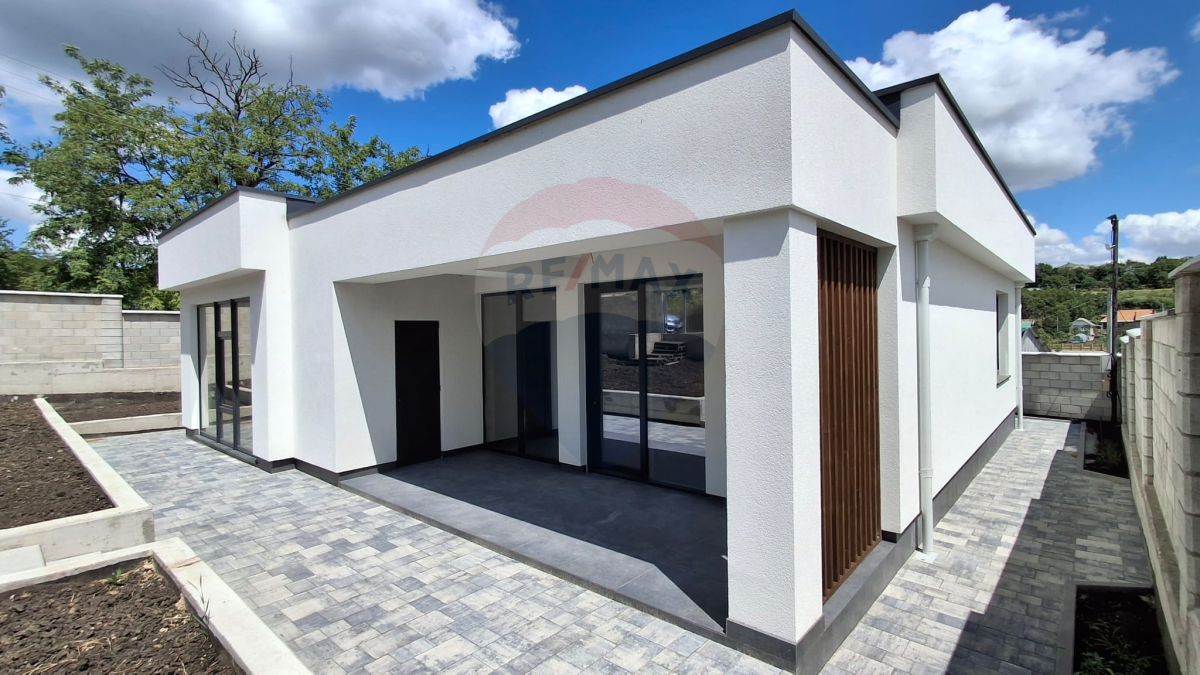 175.000 EUR