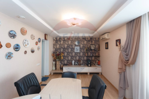 340.000 EUR