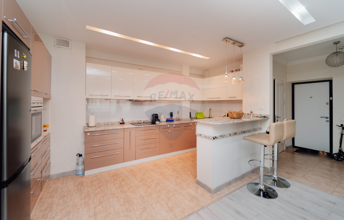 1.800 EUR