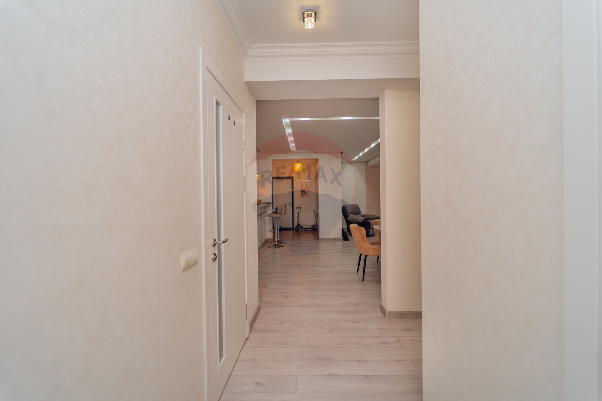 1.800 EUR