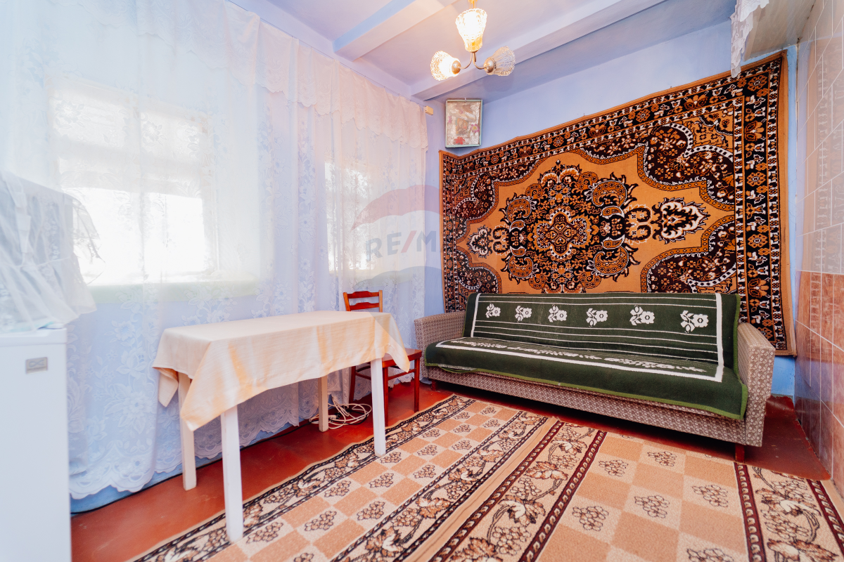 38.500 EUR