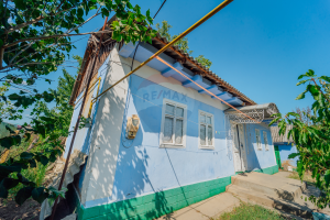 38.500 EUR
