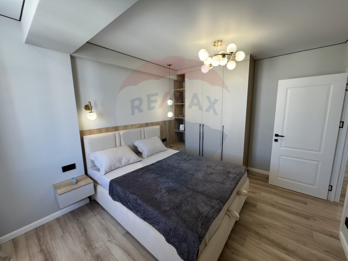 130.000 EUR