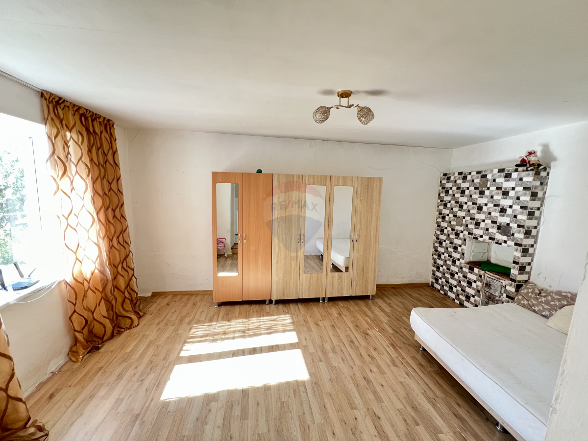 127.000 EUR