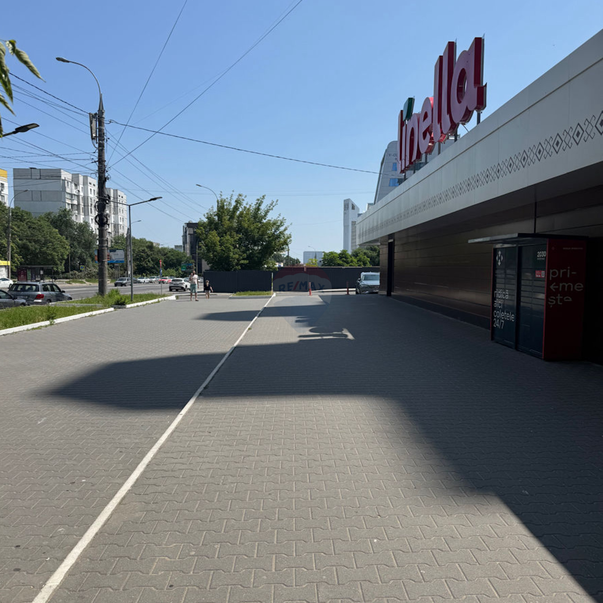 158.000 EUR