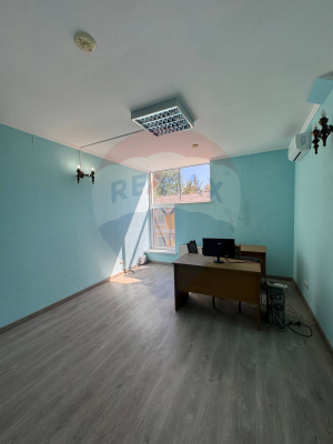 4.000 EUR
