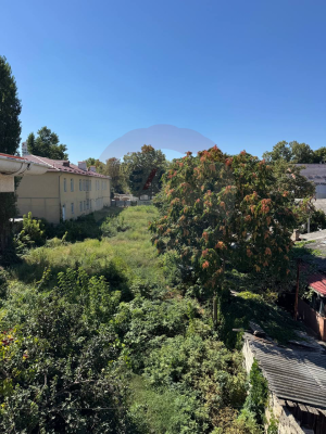 4.000 EUR