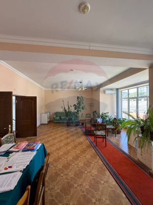 4.000 EUR