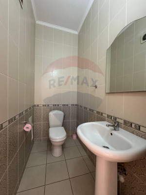 4.000 EUR