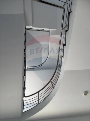 4.000 EUR