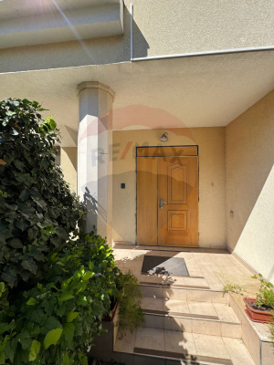 4.000 EUR