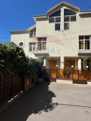 4.000 EUR