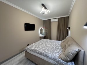 195.000 EUR