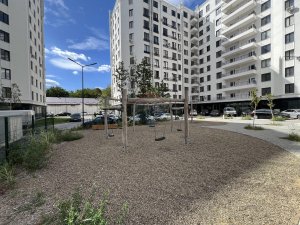 195.000 EUR