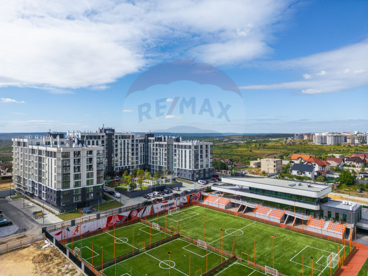 57.212 EUR
