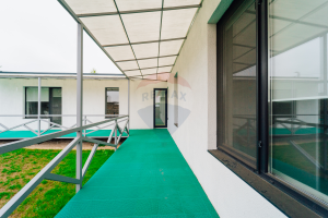 230.000 EUR