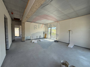 135.000 EUR