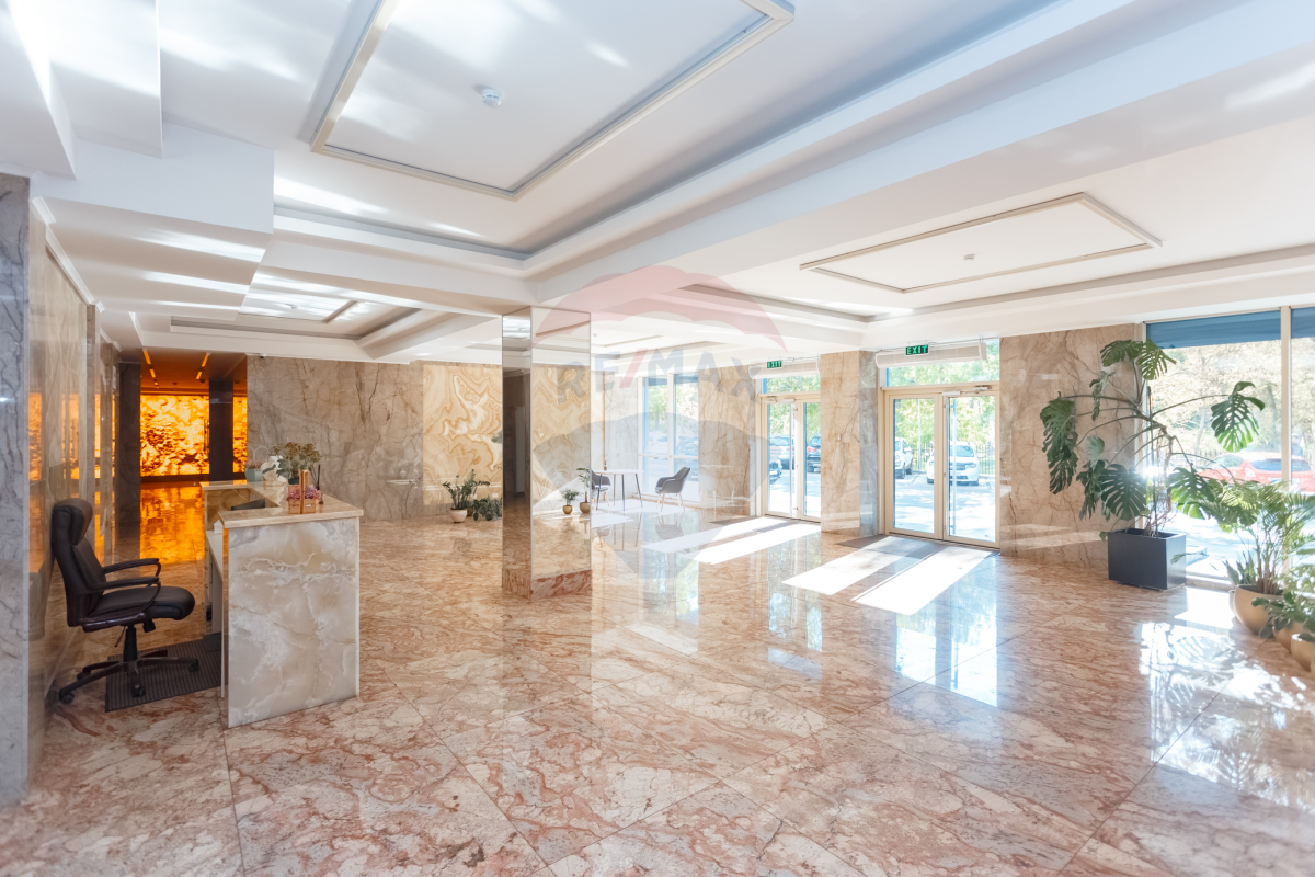 350.000 EUR