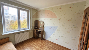 115.900 EUR
