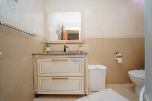 175.000 EUR