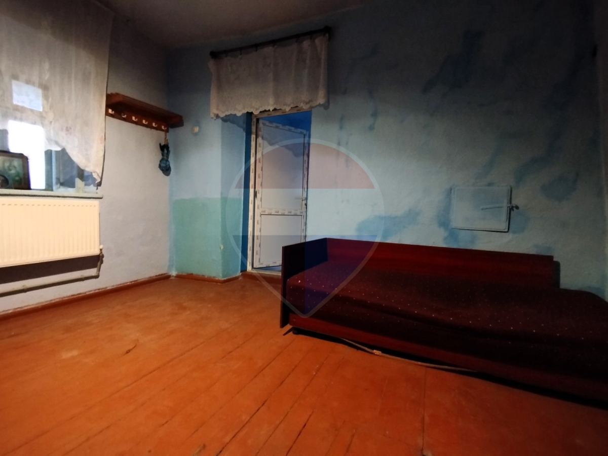 43.000 EUR