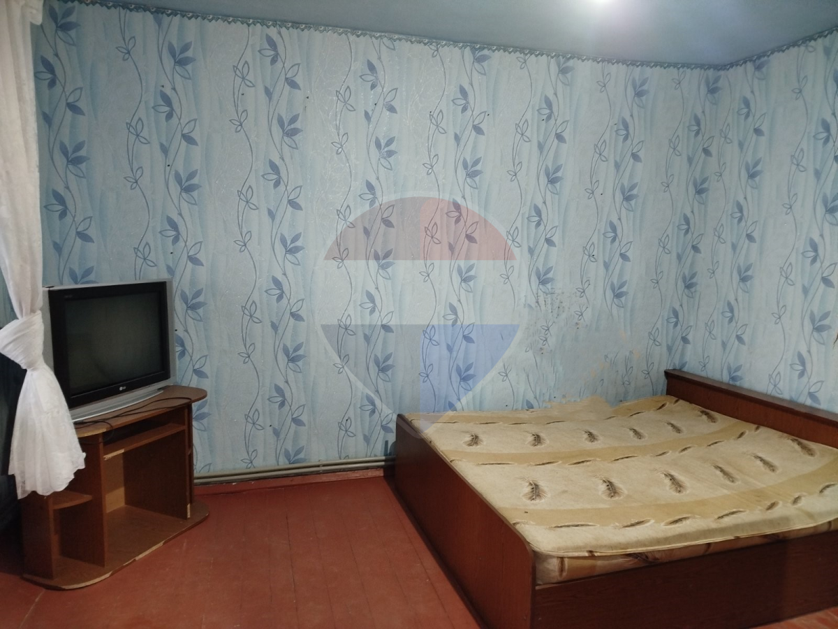 43.000 EUR