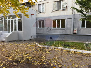 185.000 EUR