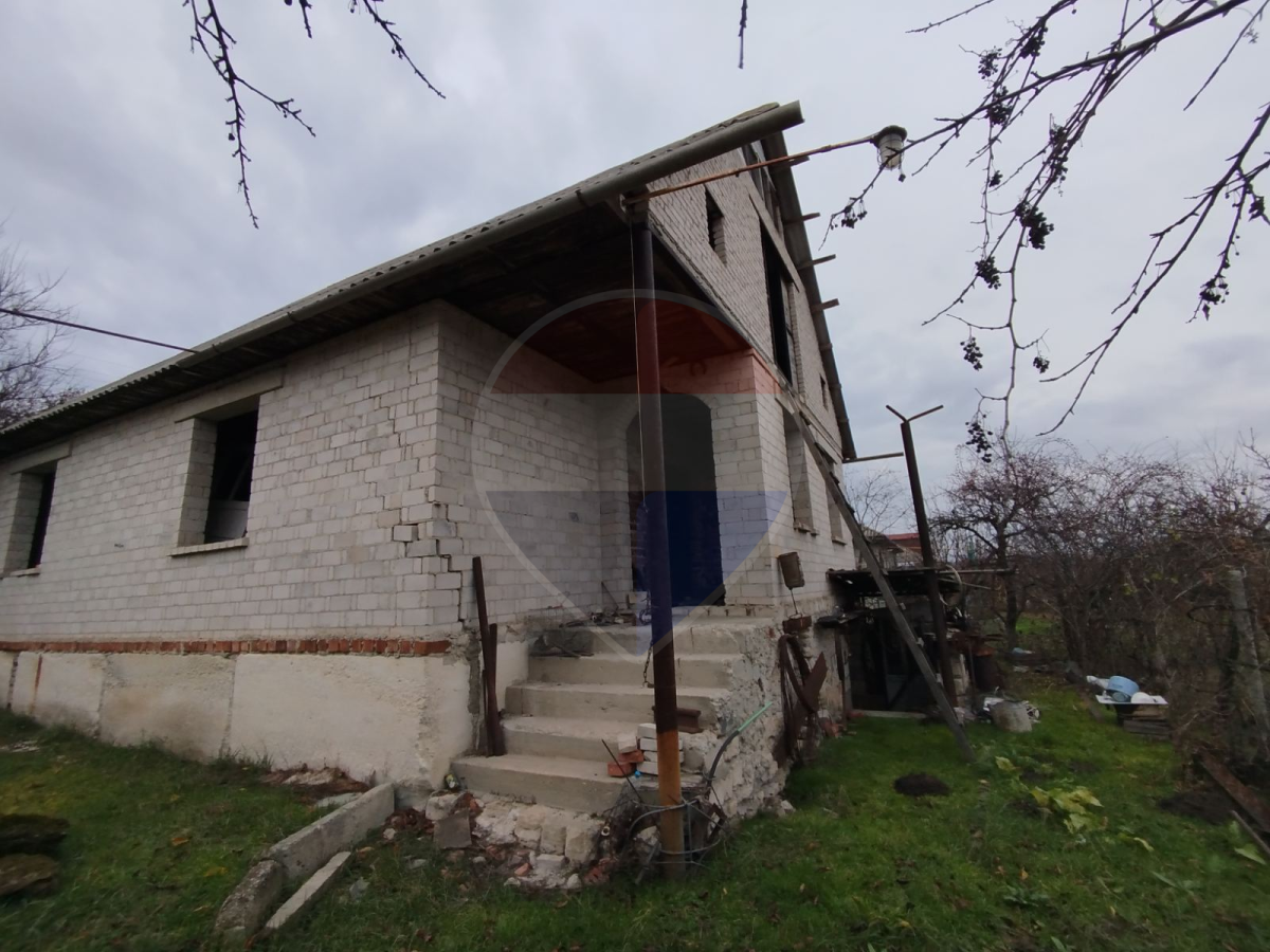 52.000 EUR