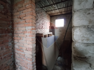 52.000 EUR