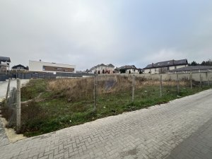 374.000 EUR