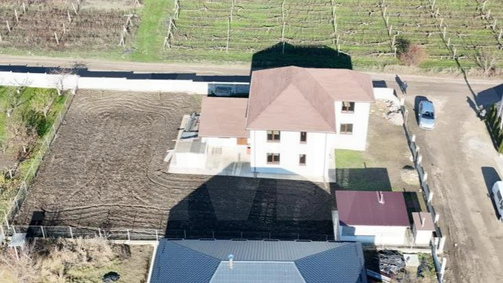 149.000 EUR